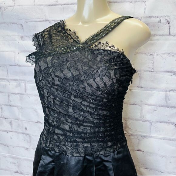 Bcbgmaxazria stunning lace/ Sequins Asymmetrical dress with pockets - Picture 7 of 15